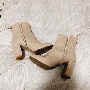 Patent Nude Boots